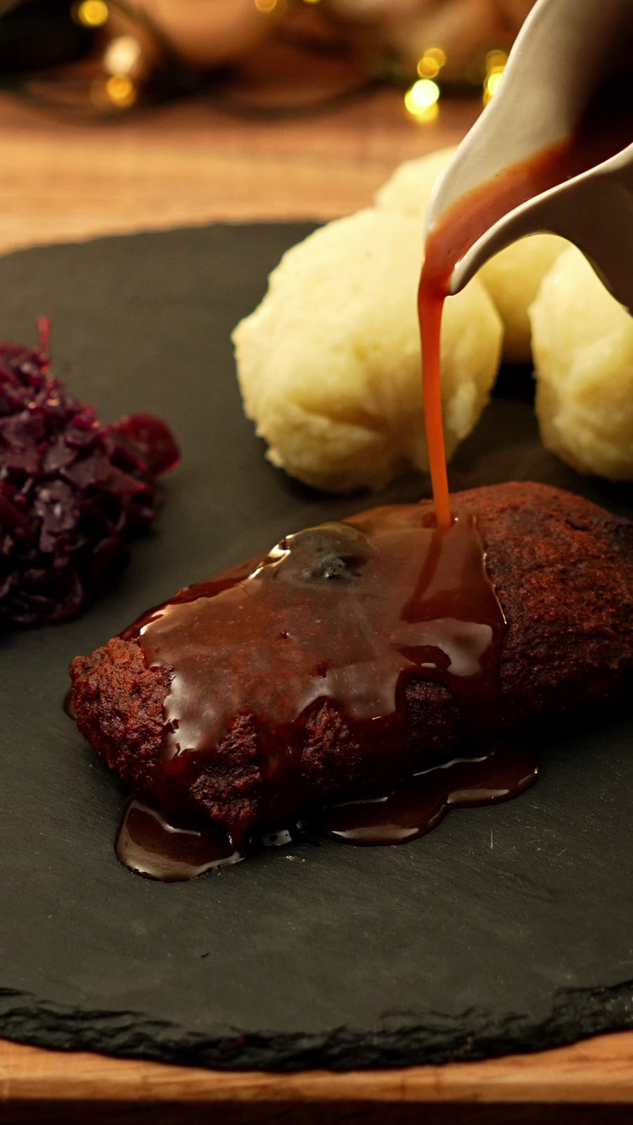 Vegane high protein Entenbrust aus Räuchertofu & Pilzen